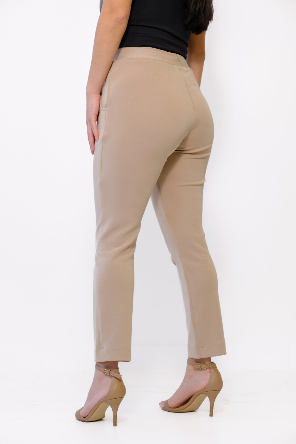 Tapered Trouser - Beige